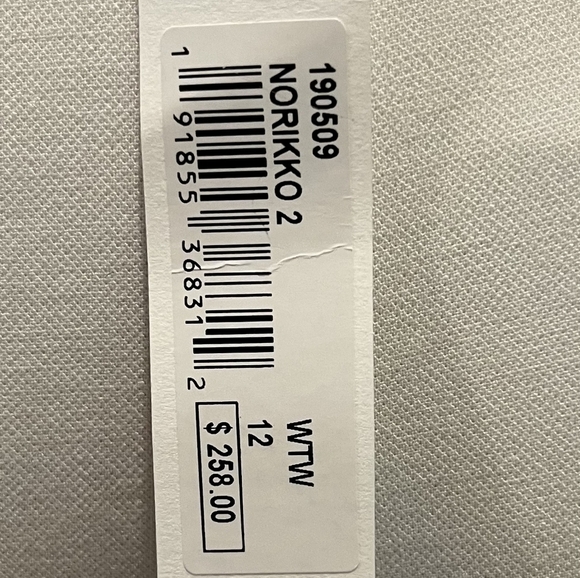 Trina Turk Norikko 2 White Pants With Black Stripe Size 12 NWT - Picture 16 of 16